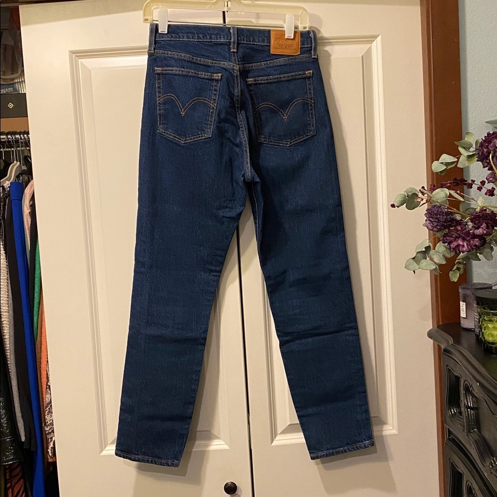 Classic High-Rise Straight Jeans in Dark Blue - Picture 14 of 14